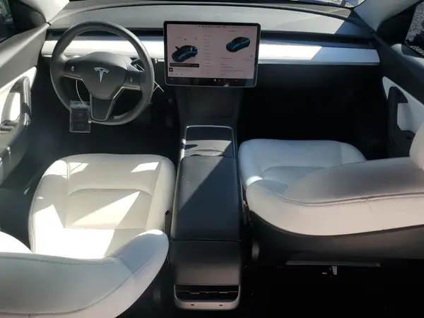 7SAYGDEE6NF419251 2022 TESLA MODEL Y - Image 8