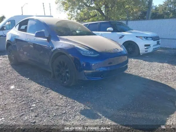 7SAYGDEE6NF424157 2022 TESLA MODEL Y - Image 2