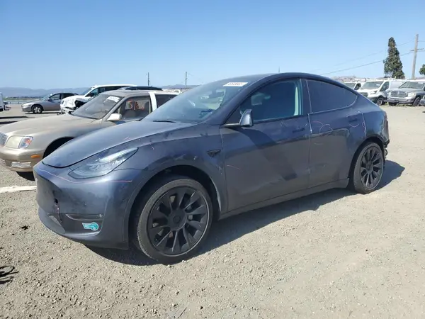 7SAYGDEE6NF429701 2022 TESLA MODEL Y - Image 1