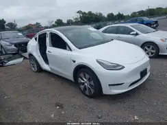 7SAYGDEE6NF434428 2022 TESLA MODEL Y