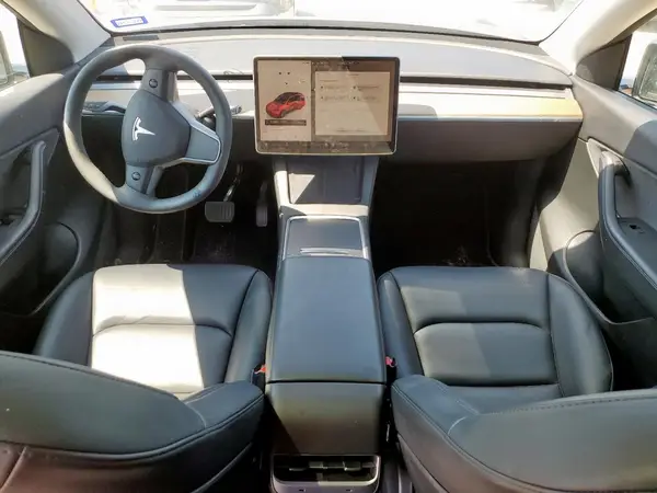 7SAYGDEE6NF438883 2022 TESLA MODEL Y - Image 8