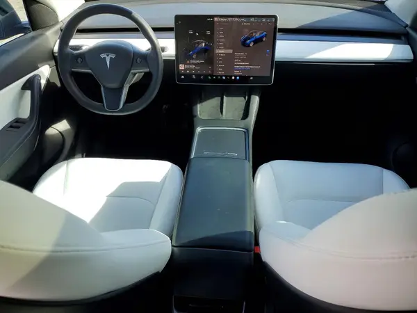 7SAYGDEE6NF446840 2022 TESLA MODEL Y - Image 8