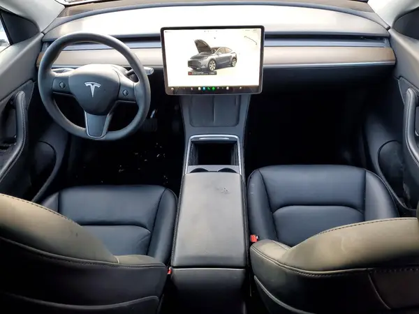 7SAYGDEE6NF446904 2022 TESLA MODEL Y - Image 8