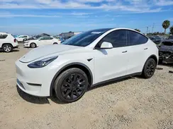 7SAYGDEE6NF462181 2022 TESLA MODEL Y