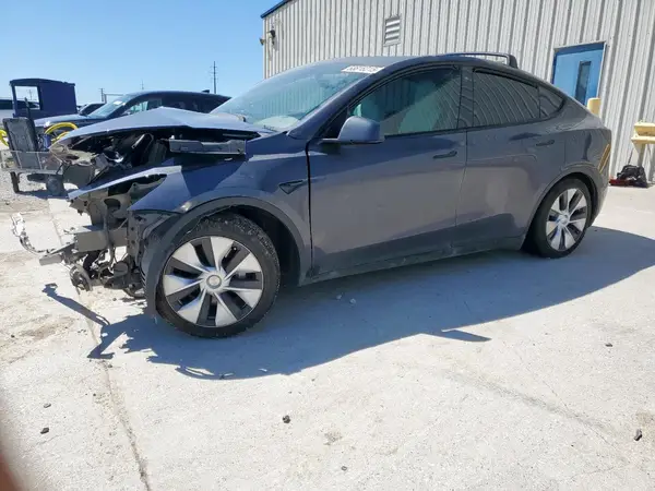 7SAYGDEE6NF465873 2022 TESLA MODEL Y - Image 1