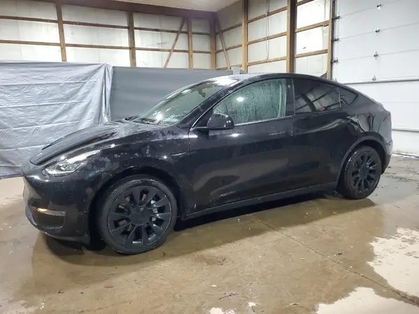 7SAYGDEE6NF480602 2022 TESLA MODEL Y - Image 1
