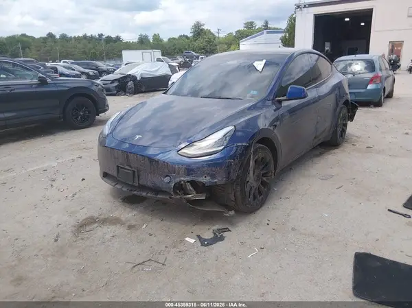 7SAYGDEE6NF481037 2022 TESLA MODEL Y - Image 2