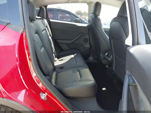 7SAYGDEE6NF481264 2022 TESLA MODEL Y - Image 8