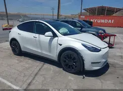 7SAYGDEE6NF481300 2022 TESLA MODEL Y