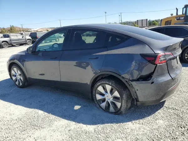 7SAYGDEE6NF509399 2022 TESLA MODEL Y - Image 2
