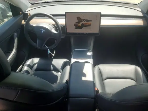 7SAYGDEE6NF513498 2022 TESLA MODEL Y - Image 8