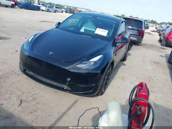 7SAYGDEE6NF515462 2022 TESLA MODEL Y - Image 2
