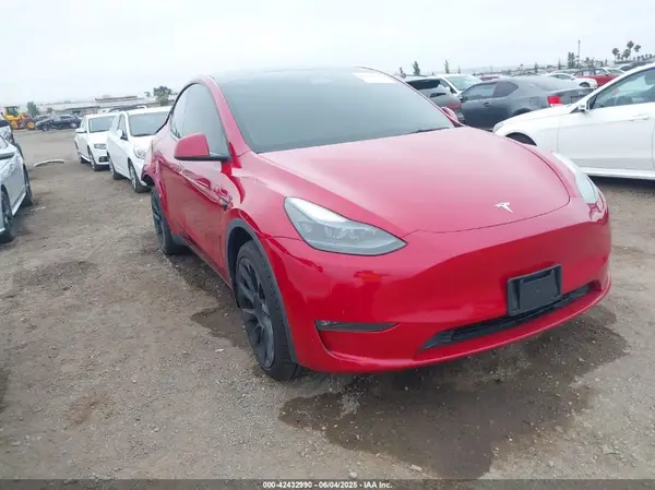 7SAYGDEE6NF516661 2022 TESLA MODEL Y - Image 1