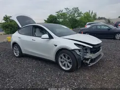 7SAYGDEE6NF532651 2022 TESLA MODEL Y