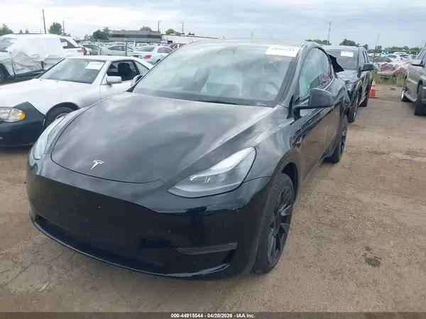 7SAYGDEE6NF543262 2022 TESLA MODEL Y - Image 2