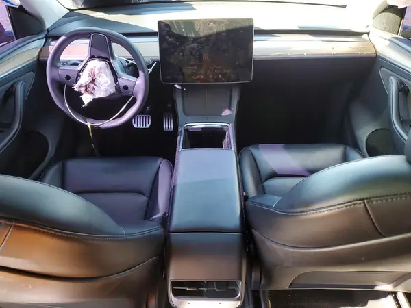 7SAYGDEE6NF561843 2022 TESLA MODEL Y - Image 8
