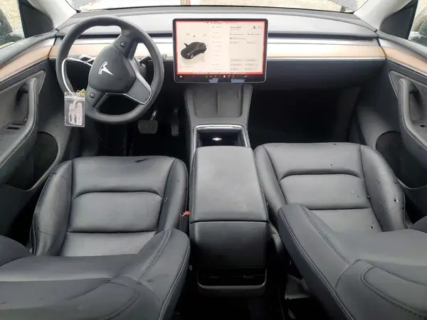 7SAYGDEE6NF571126 2022 TESLA MODEL Y - Image 8