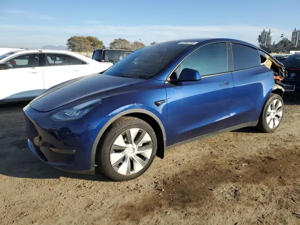 7SAYGDEE6NF572275 2022 TESLA MODEL Y - Image 1