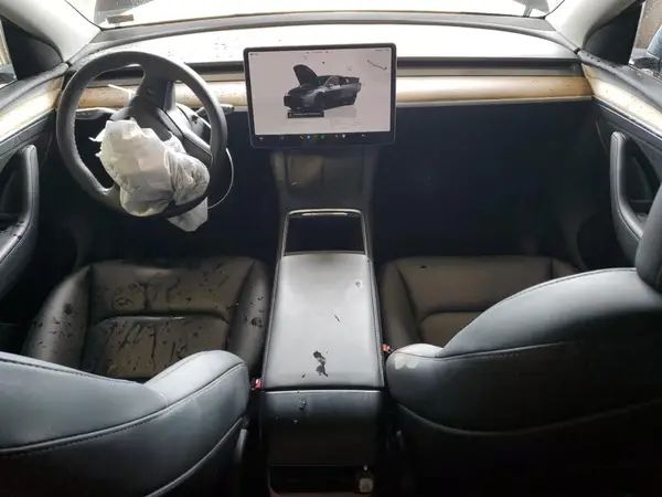7SAYGDEE6PA053033 2023 TESLA MODEL Y - Image 8