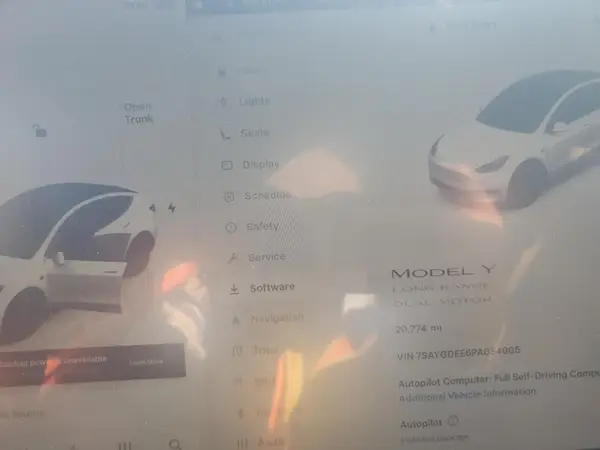 7SAYGDEE6PA054005 2023 TESLA MODEL Y - Image 8