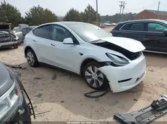 7SAYGDEE6PA057678 2023 TESLA MODEL Y