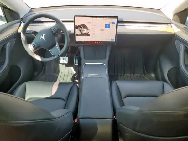7SAYGDEE6PA060080 2023 TESLA MODEL Y - Image 8