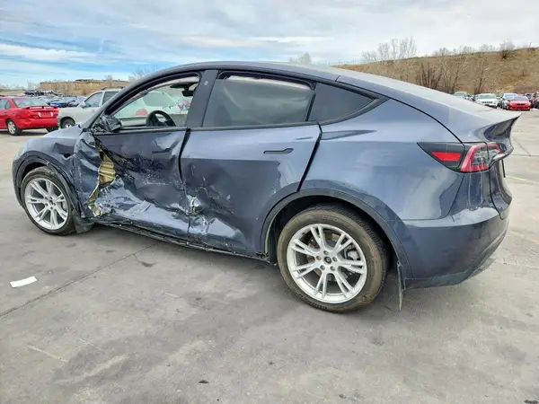7SAYGDEE6PA061617 2023 TESLA MODEL Y - Image 2