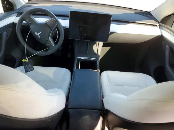7SAYGDEE6PA061858 2023 TESLA MODEL Y - Image 8