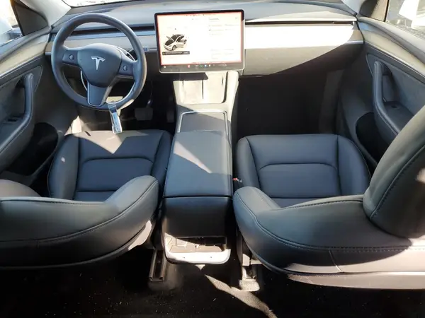 7SAYGDEE6PA062850 2023 TESLA MODEL Y - Image 8