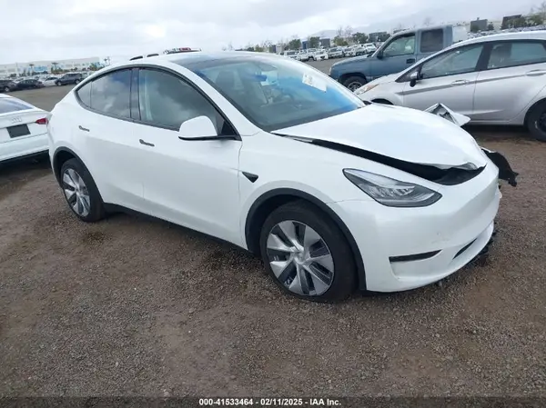 7SAYGDEE6PA064162 2023 TESLA MODEL Y - Image 1