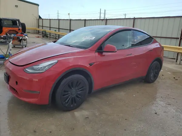 7SAYGDEE6PA066302 2023 TESLA MODEL Y - Image 1