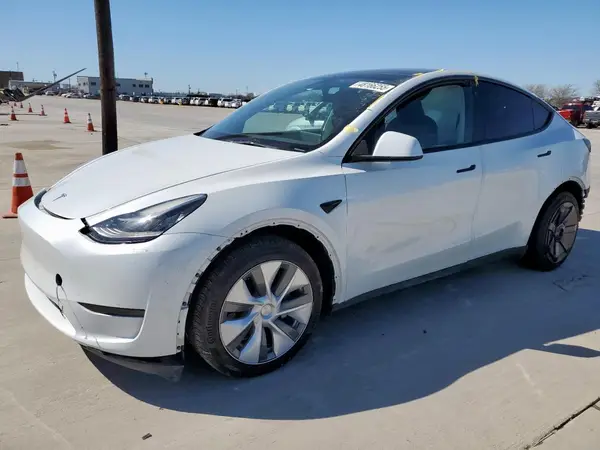 7SAYGDEE6PA078787 2023 TESLA MODEL Y - Image 1