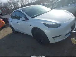 7SAYGDEE6PA080216 2023 TESLA MODEL Y
