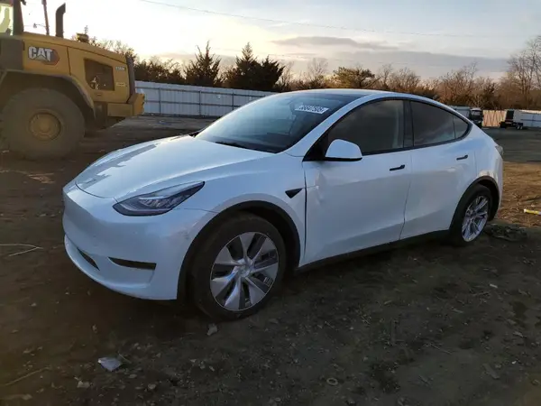 7SAYGDEE6PA114803 2023 TESLA MODEL Y - Image 1