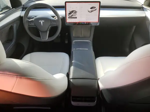 7SAYGDEE6PA115255 2023 TESLA MODEL Y - Image 8