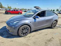 7SAYGDEE6PA117880 2023 TESLA MODEL Y