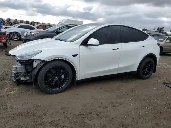 7SAYGDEE6PA120231 2023 TESLA MODEL Y - Image 1