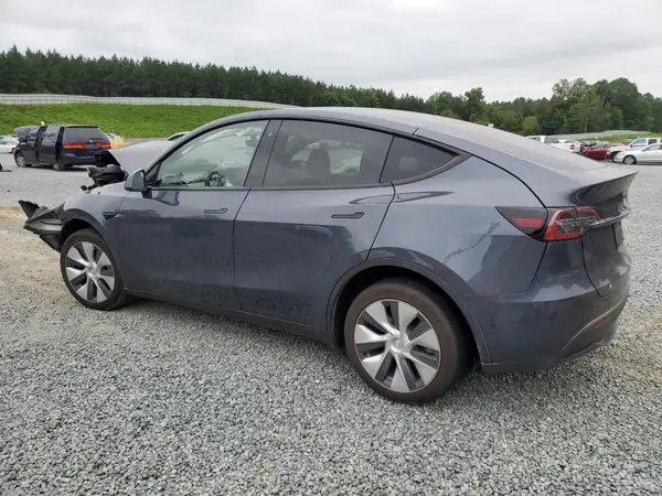 7SAYGDEE6PA125929 2023 TESLA MODEL Y - Image 2