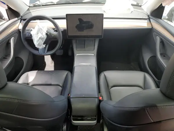 7SAYGDEE6PA127292 2023 TESLA MODEL Y - Image 8