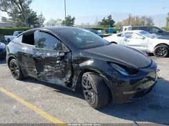 7SAYGDEE6PA135652 2023 TESLA MODEL Y