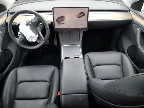 7SAYGDEE6PA136638 2023 TESLA MODEL Y - Image 8