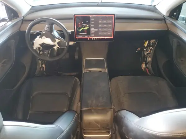 7SAYGDEE6PA136929 2023 TESLA MODEL Y - Image 8