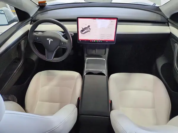 7SAYGDEE6PA141757 2023 TESLA MODEL Y - Image 8