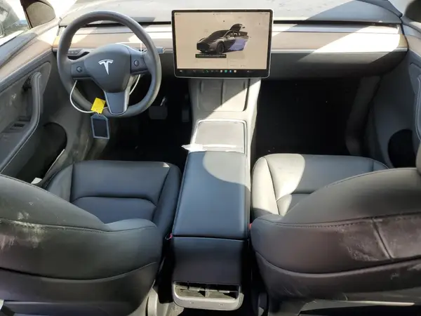 7SAYGDEE6PA143010 2023 TESLA MODEL Y - Image 8