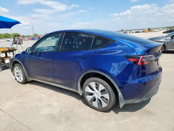 7SAYGDEE6PA143153 2023 TESLA MODEL Y - Image 2