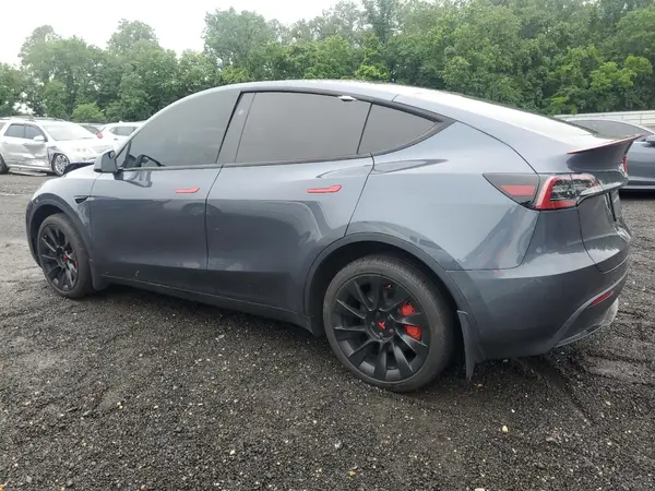 7SAYGDEE6PA163144 2023 TESLA MODEL Y - Image 2