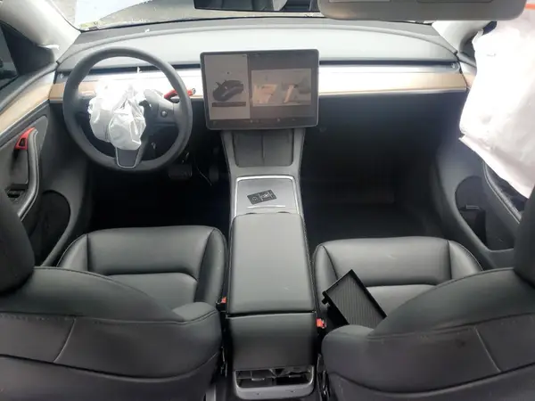 7SAYGDEE6PA163144 2023 TESLA MODEL Y - Image 8