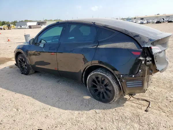7SAYGDEE6PA163791 2023 TESLA MODEL Y - Image 2