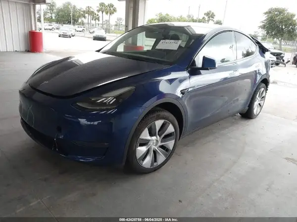 7SAYGDEE6PA165167 2023 TESLA MODEL Y - Image 2
