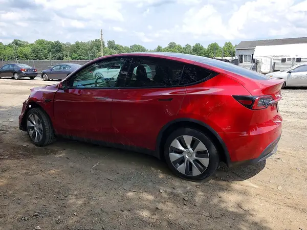 7SAYGDEE6PA165573 2023 TESLA MODEL Y - Image 2